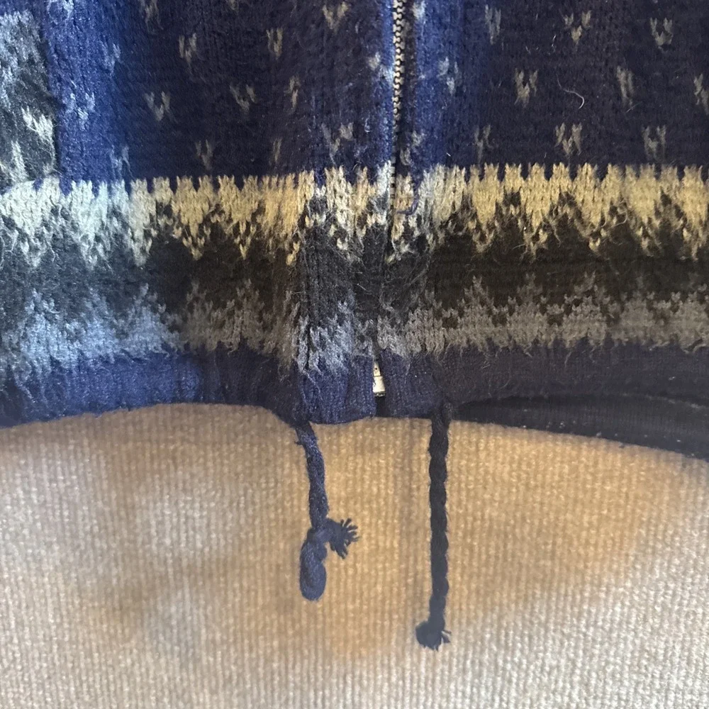Tejidos Ruminahui VTG Full Zip Hooded Penguin Sweater Size Large Pockets